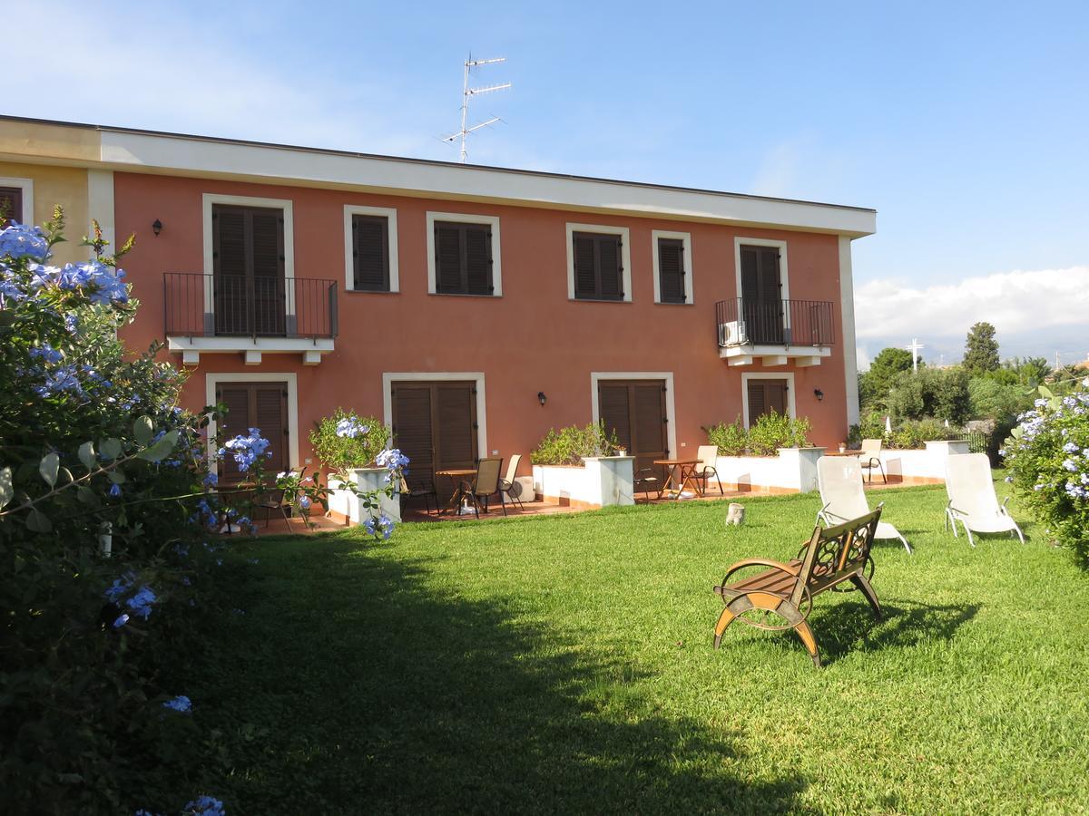 Case Vacanze Residence Trinacria Acireale Dış mekan fotoğraf